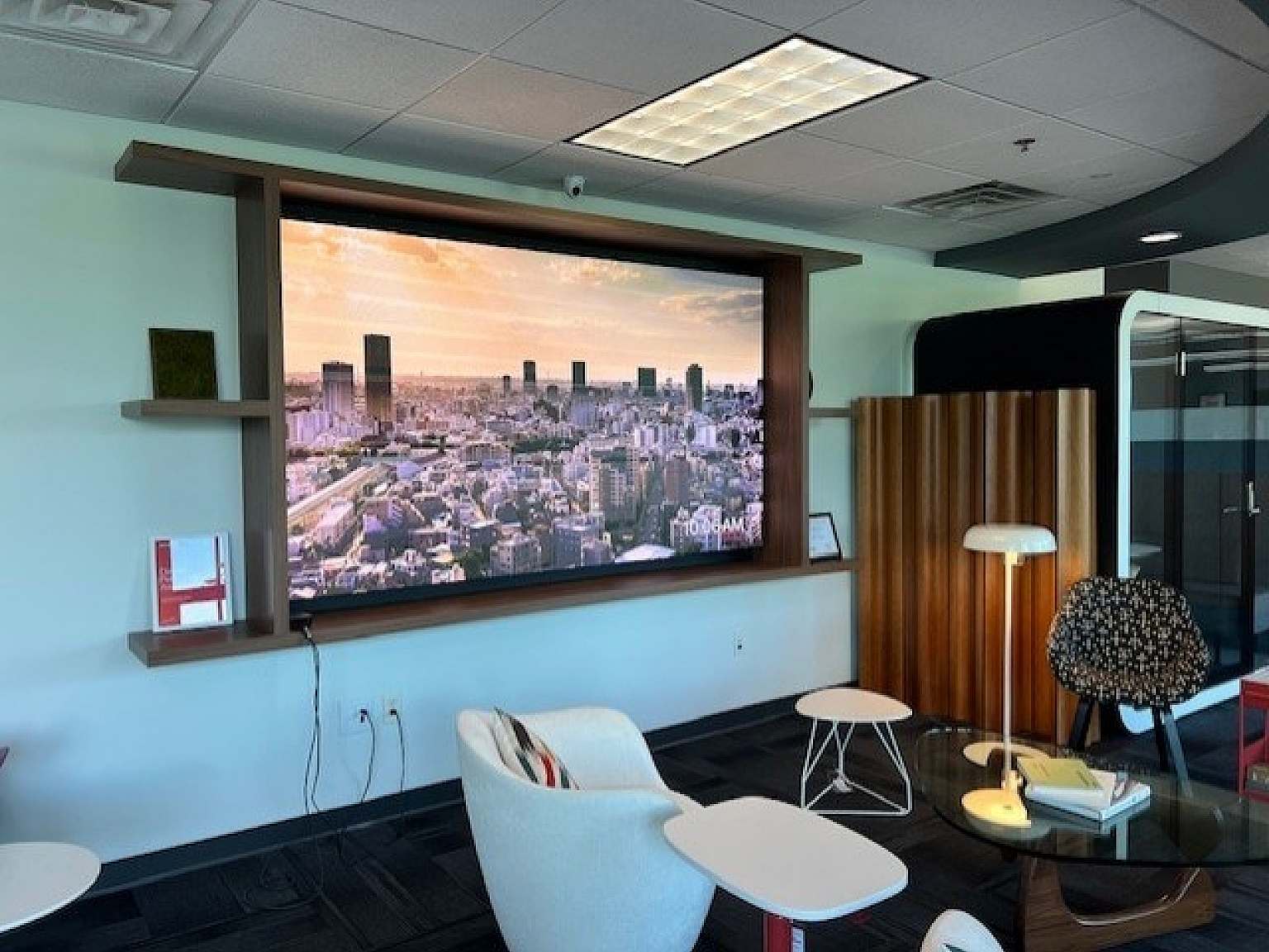 Office Interiors | 6 Types of Audio-Visual Equipment You May Find in…